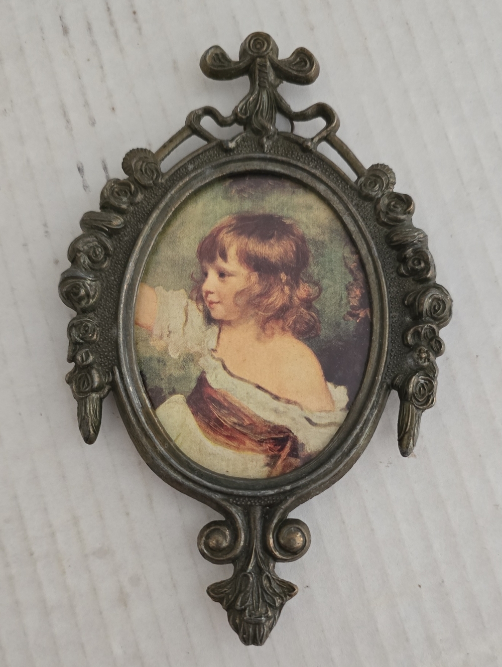 Vintage Floral Tin Box From England  Storage / Stash